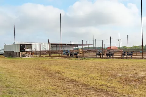 12194 Gholson Rd, Waco, TX 76705 photo 13