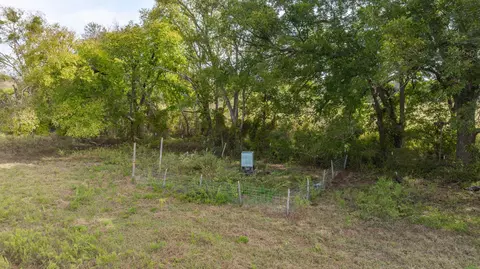 12194 Gholson Rd, Waco, TX 76705 photo 19