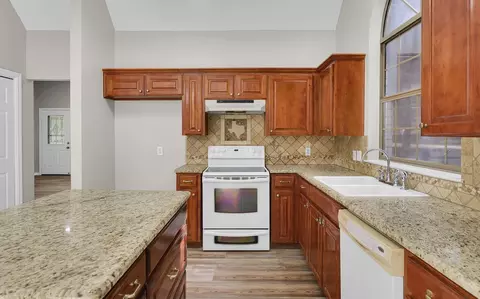 3900 Fox Ridge Rd, Lorena, TX 76655 photo 10