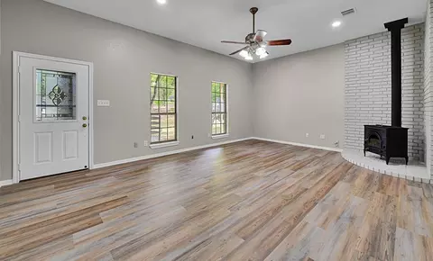 3900 Fox Ridge Rd, Lorena, TX 76655 photo 4