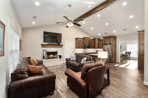 Living - 111 Bexar St, Mabank, TX 75147 photo 1 of 2