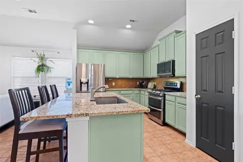 510 Hackberry Dr, Rockwall, TX 75087