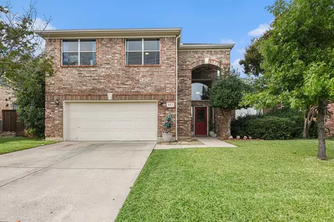 521 Austin Oaks Dr, Grapevine, TX 76051