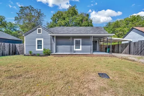 5011 Beverly Dr, Beverly Hills, TX 76711
