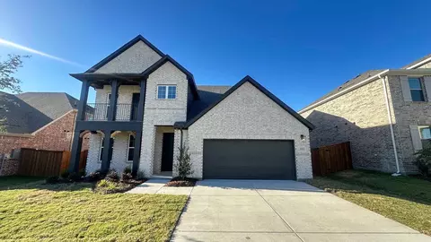 1311 Parkdale St, Forney, TX 75126