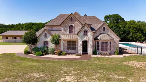 5033 Brook Ln, Anna, TX 75409