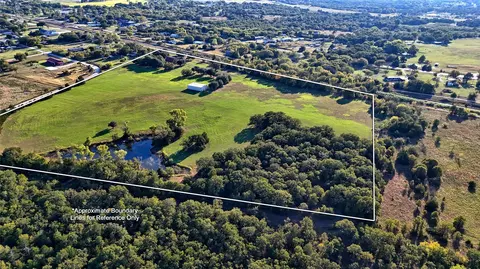 View/Area - 712 Front St, Sunset, TX 76270 photo 11 of 15