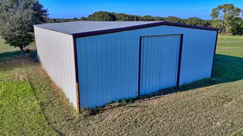 Other - 712 Front St, Sunset, TX 76270 photo 8 of 12