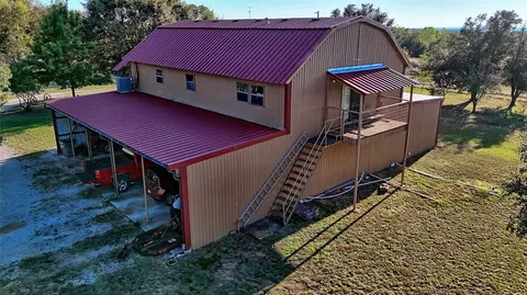 Other - 712 Front St, Sunset, TX 76270 photo 4 of 12