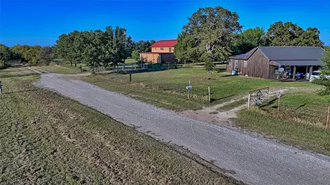 View/Area - 712 Front St, Sunset, TX 76270 photo 14 of 15