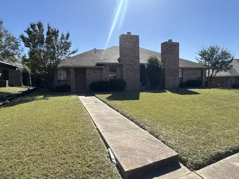 506 Amber Ln, Desoto, TX 75115