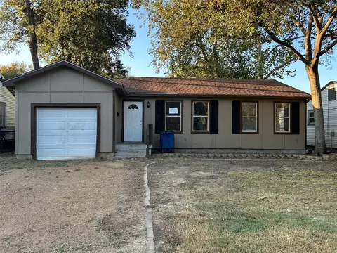 2665 Locust Ave, Dallas, TX 75216