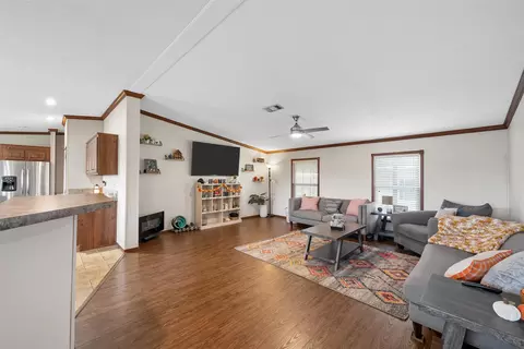 1281 Petit, Waco, TX 76708 photo 3