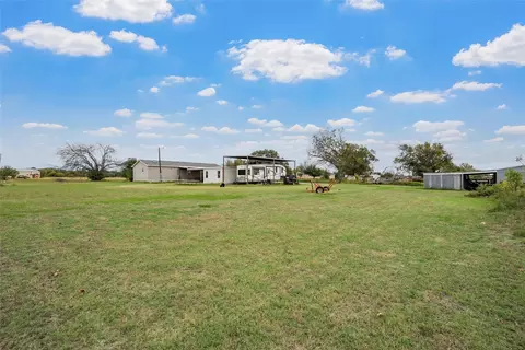 1281 Petit, Waco, TX 76708 photo 2