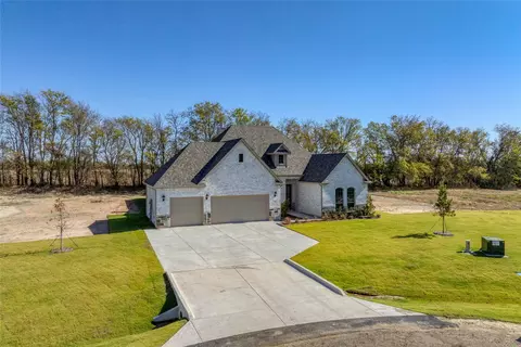 3 Beech St, Van Alstyne, TX 75495