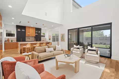 3884 Cortez Dr, Dallas, TX 75220