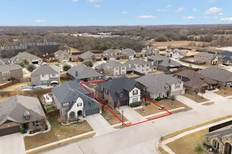 1112 Bear Oak Dr, Burleson, TX 76028