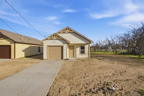 506 SW 15th St, Mineral Wells, TX 76067