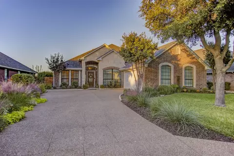 11100 Castle Oak Ln, Fort Worth, TX 76108