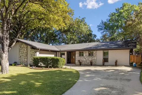 3284 Golfing Green Dr, Farmers Branch, TX 75234