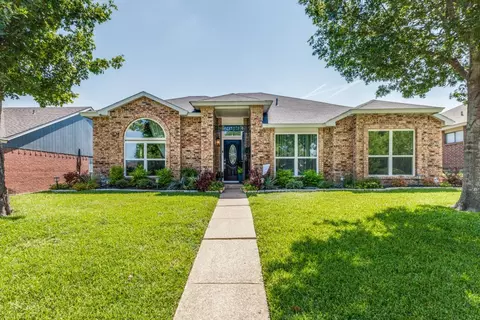 2020 Meadowbrook Dr, Mesquite, TX 75149