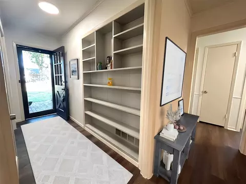 Entry Way - 709 Eulalia Dr, Terrell, TX 75160 photo 1 of 1