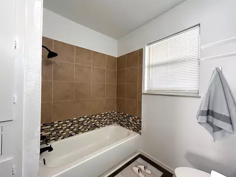 Bath - 709 Eulalia Dr, Terrell, TX 75160 photo 4 of 4