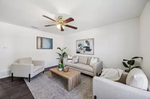 4270 Rust College Dr, Dallas, TX 75241
