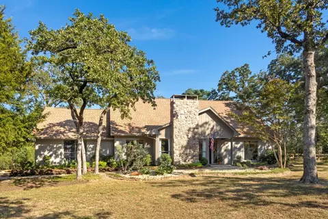 5025 Oak Bend Cir, Denton, TX 76208