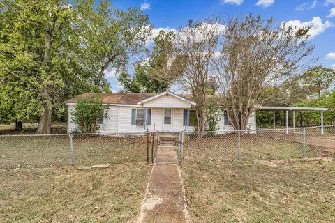 221 Horne Hill Rd, Mcgregor, TX 76657