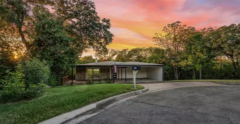 3020 N 43rd St, Waco, TX 76710