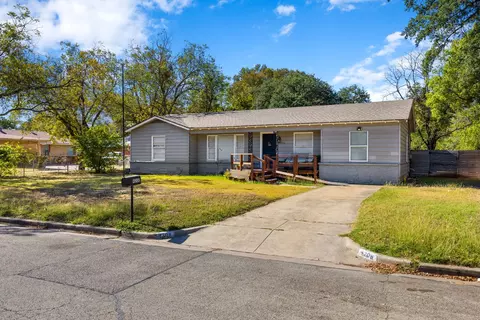 Exterior - 4208 N 22nd St, Waco, TX 76708 photo 2 of 12