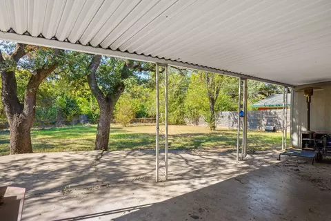 Exterior - 4208 N 22nd St, Waco, TX 76708 photo 8 of 12