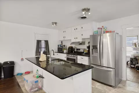Kitchen - 4208 N 22nd St, Waco, TX 76708 photo 2 of 3