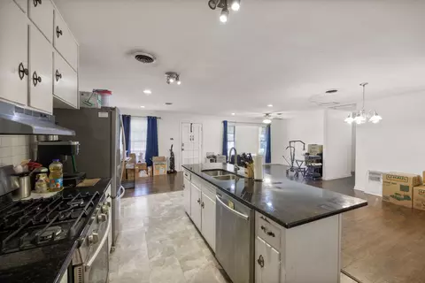 Kitchen - 4208 N 22nd St, Waco, TX 76708 photo 3 of 3