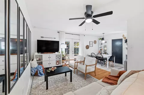 1206 Saturn Dr, Cedar Hill, TX 75104