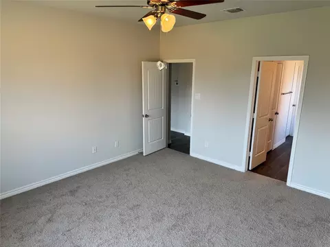 Bedroom - 10315 Saddle Creek Rd, Waco, TX 76708 photo 4 of 4