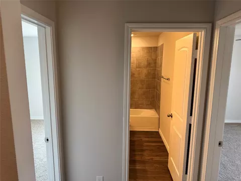 Entry Way - 10315 Saddle Creek Rd, Waco, TX 76708 photo 2 of 3