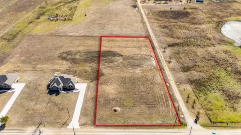 946 County Road 4850, Leonard, TX 75452