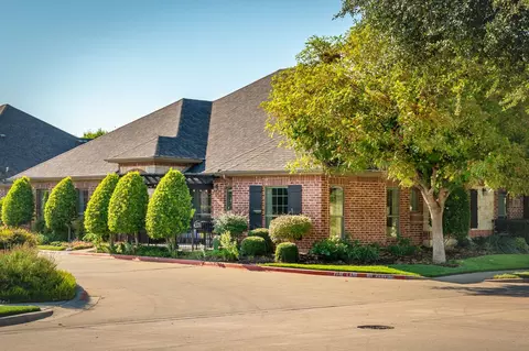 5782 Antique Rose Trl, Fairview, TX 75069