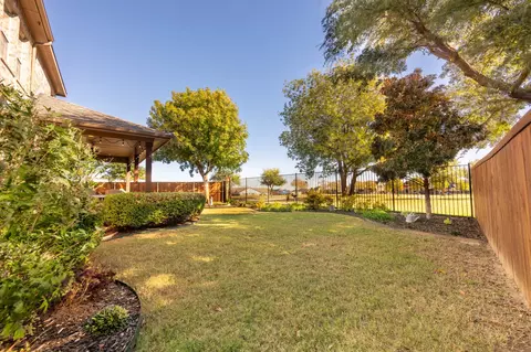 810 Miramar Dr, Rockwall, TX 75087