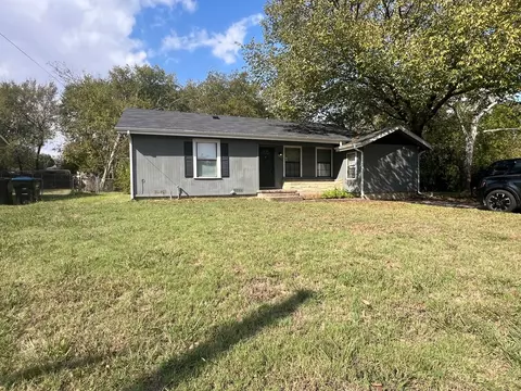 3302 Texas St, Greenville, TX 75401