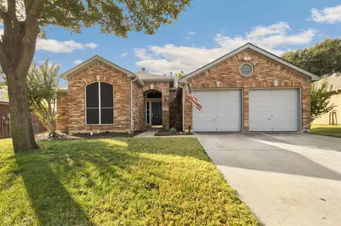 3202 Berkshire Ln, Corinth, TX 76210