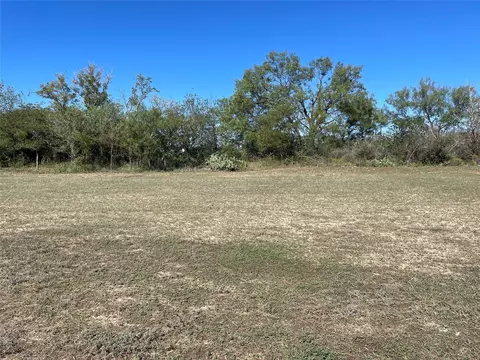 2002 America St, Goldthwaite, TX 76844