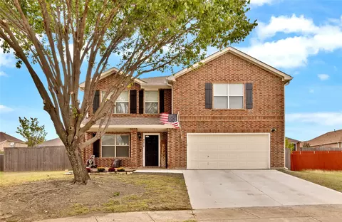 8219 Leaning Oak Ct, Arlington, TX 76002