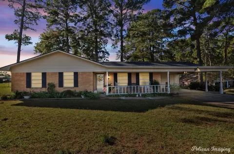181 Mayo Rd, Shreveport, LA 71106