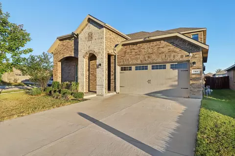 705 Crabapple Dr, Glenn Heights, TX 75154