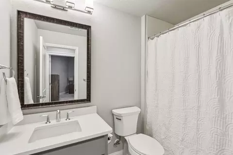 Bath - 2091 Windomere Dr, Prosper, TX 75078 photo 4 of 5