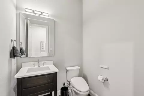 Bath - 2091 Windomere Dr, Prosper, TX 75078 photo 3 of 5