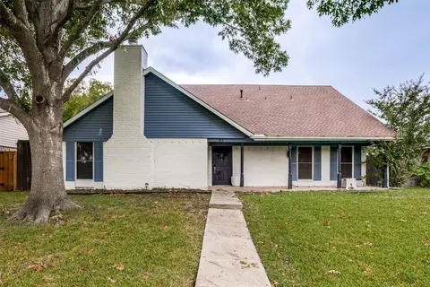 717 Torrance Dr, Garland, TX 75040